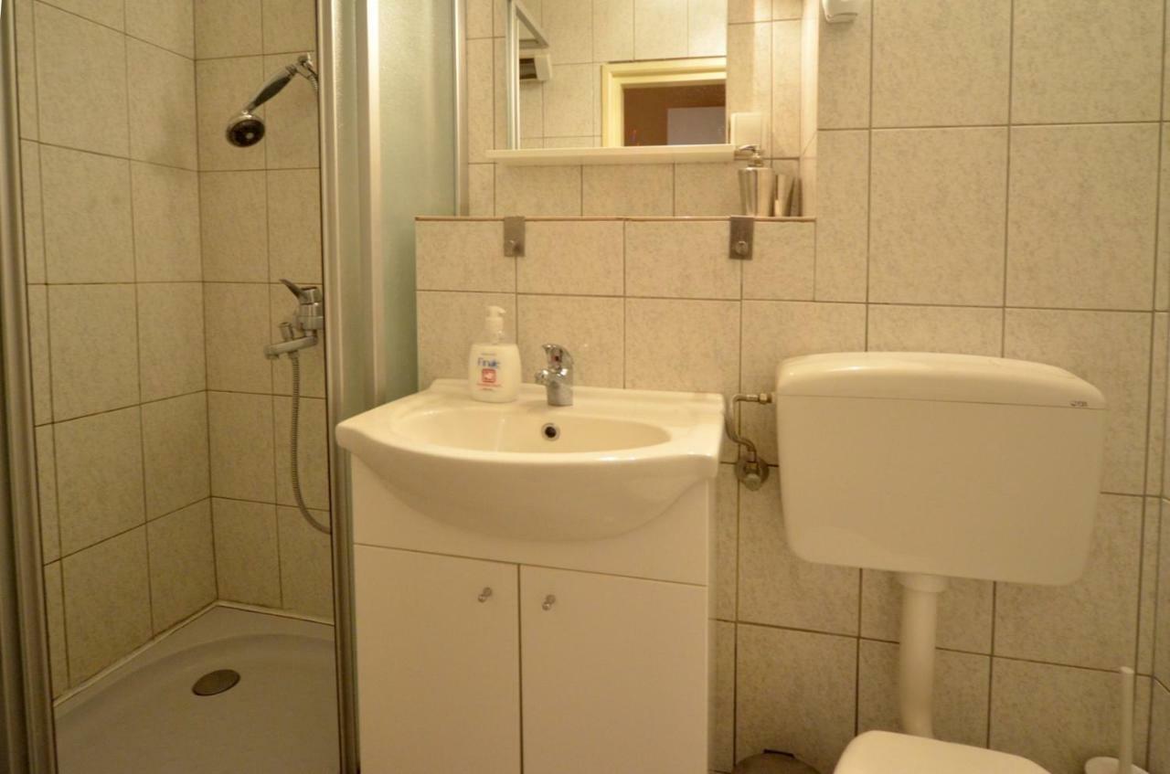 Old Town Svalba Hotel Rovinj Bagian luar foto